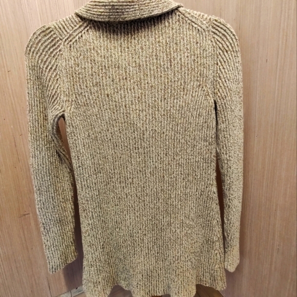 Shawl collar cardigan. New. Size Small Petite. - Picture 10 of 11